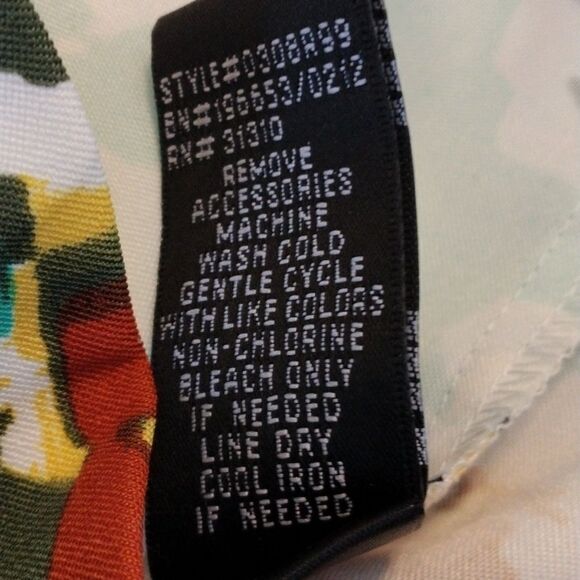 AGB Floral Dress - Picture 9 of 11